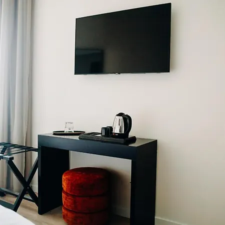 Next Level Premium 3* Лиссабон